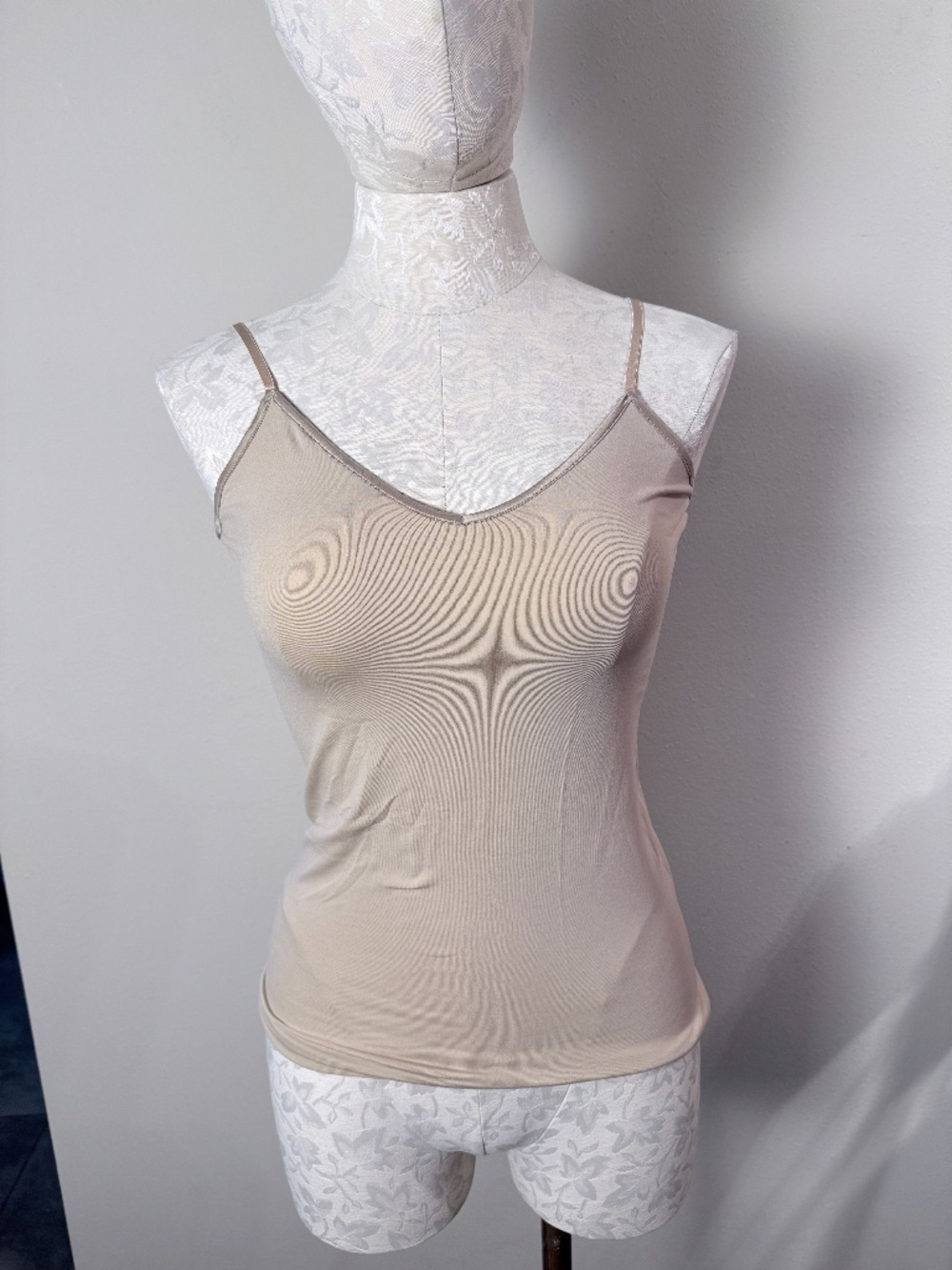 Banana Republic Nude Stretch Body/ Satin-Trim Camisole S